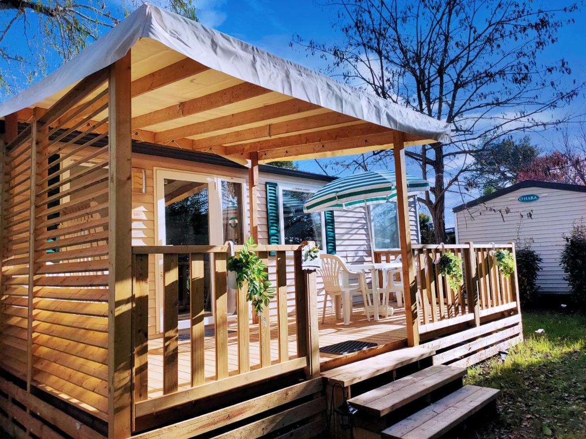 Campsite Domaine Des Iscles *